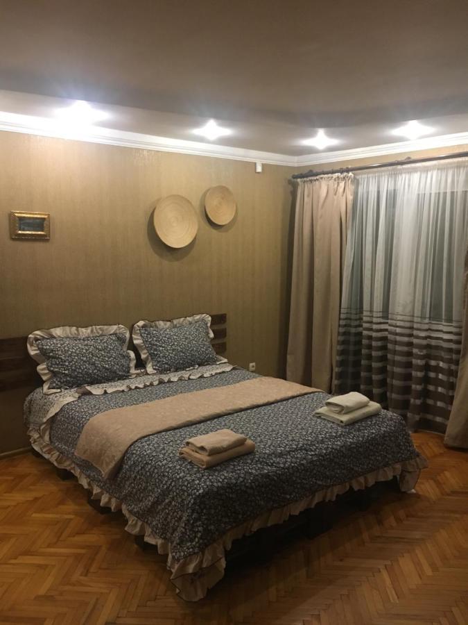 Kvartira Na Krakivskiy 12 , 52 Apartment Kiev Luaran gambar